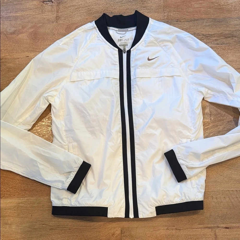 Nike Dri Fit White & Black Running Jacket Size Small